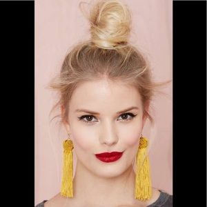 Vanessa Mooney Earrings - Astrid Knot Tassel